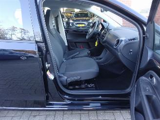 Volkswagen Up! 1.0i BMT,  Airco, Lane assist, El.pakket, DAB+ picture 9