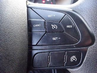 Iveco Daily 35C16 Koffer, Airco, Cruise control, 31.000 km !! picture 17