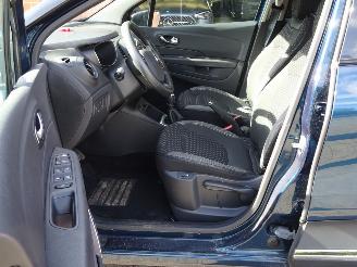 Renault Captur Intens 1.2i 87kw, Airco, Cruise, Navi, PDC, No Papers ! picture 8