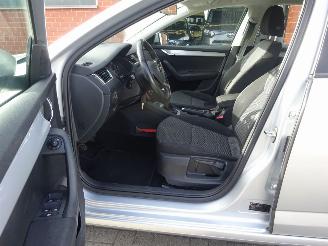 Skoda Octavia 1.6 TDI Greentech Ambition Businessline, Climate & Cruise, Navi picture 11