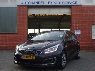 skadebil auto Kia Ceed Sportswagon 1.0 T-GDi Design Edition, Navi, Cimate & Cruise, Stuurverw. 2018/7