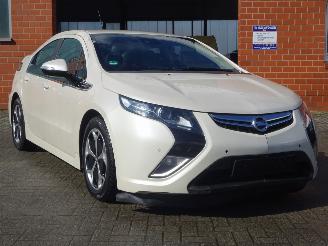 Opel Ampera Bose Edition, 1.4i Hybride 111kw, Leer, Navi, Cruise & Climate picture 3