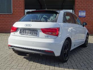 Audi A1 Sportback Ultra 1.0 TSFI, Airco, Navi, PDC picture 5