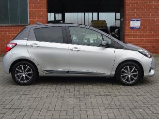 Toyota Yaris Y20 1.5i Automaat, Climate & Cruise, Lane assist, Camera picture 6