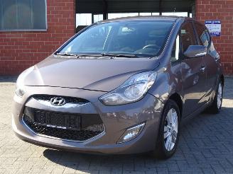 Hyundai Ix20 1.6i Lounge Pack 125pk, Climate & Cruise, Trekhaak picture 2