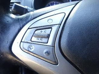 Hyundai Ix20 1.6i Lounge Pack 125pk, Climate & Cruise, Trekhaak picture 18