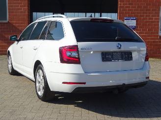 Skoda Octavia Style 1.6 TDI 85kw, Leder, Navi, Climate & Cruise, DiGi, Trekhaak picture 5