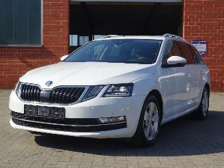 Skoda Octavia Style 1.6 TDI 85kw, Leder, Navi, Climate & Cruise, DiGi, Trekhaak picture 2