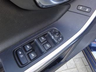 Volvo V-60 V60 Kombi Summum AWD Plug-In Hybride, Leer, Navi, Schuifdak picture 19