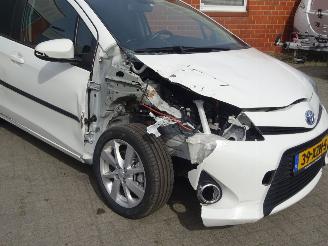 Toyota Yaris 1.5 Full Hybrid Dynamic, Panorama, Leer, Navi, Climare & Cruise picture 6