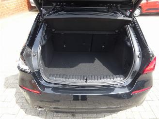 BMW 1-serie 118i Advantage 136pk Automaat, Airco, Navi-MMS, Cruise, Lane assist picture 22