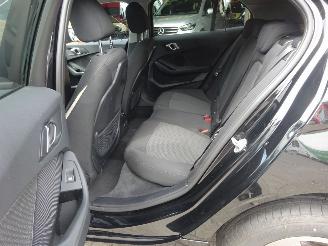 BMW 1-serie 118i Advantage 136pk Automaat, Airco, Navi-MMS, Cruise, Lane assist picture 12