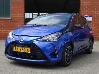Toyota Yaris 1.5 Hybrid Bi-Tone, Climate & Cruise, Lane assist, Navi picture 2