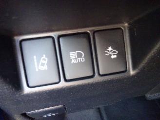 Toyota Yaris 1.5 Hybrid Bi-Tone, Climate & Cruise, Lane assist, Navi picture 17