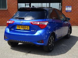 Toyota Yaris 1.5 Hybrid Bi-Tone, Climate & Cruise, Lane assist, Navi picture 5