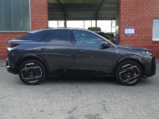 Peugeot e-3008 GT 157kw/214pk, Elektro WLTP 524 km picture 4