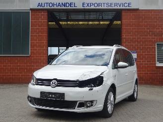 skadebil auto Volkswagen Touran \"Cup\" 105 pk Comfortline 7 persoons, Climate & Cruise control 2015/3