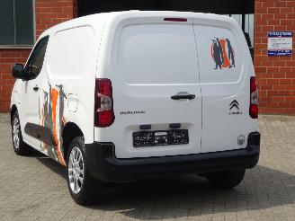 Citroën Berlingo \"Club\" 1.2i 81kw/110pk Euro6, Airco, Cruise, Schuifdeur, 3 zitplaatsen picture 5