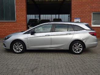 Opel Astra Sports Tourer Edition 110pk Euro6, Navi, Climate & Cruise picture 10