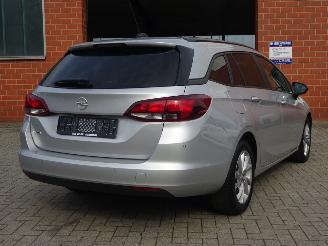 Opel Astra Sports Tourer Edition 110pk Euro6, Navi, Climate & Cruise picture 4