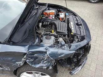 Cupra Leon Sportstourer 110kw Plug-Inn E-Hybrid, Beats Audio picture 8