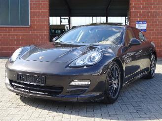 Porsche Panamera Panamera 4 Bose, Leer, Navi, schuifdak 220kw/299pk 4x4 picture 2