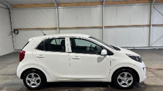 Vaurioauto  passenger cars Kia Picanto 1.0CVVT 49kW EconomyPlusLine 2018/9