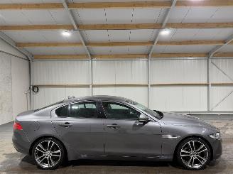 Schadeauto Jaguar XE 2.0D 120kW Automaat Clima Navi Pure 2016/6
