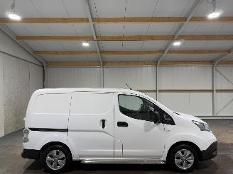 Schade bestelwagen Nissan E-NV200 80kW 24kWh Navigatie Stoel/Stuurverwarming 2014/11