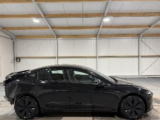 Schadeauto Tesla Model 3 60kWh RWD 208kW 2024/9