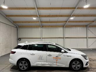 skadebil auto Renault Mégane 1.3TCE 85kW Intens Clima 2020/11