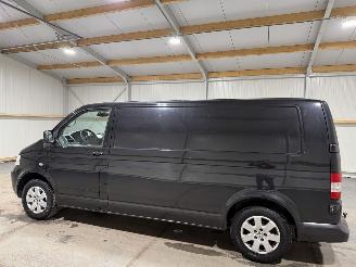 Volkswagen Transporter 2.5TDI 96kW Airco  Navi picture 11