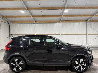 Schadeauto Volvo XC40 70kWh Recharge 170kW Core 2022/4