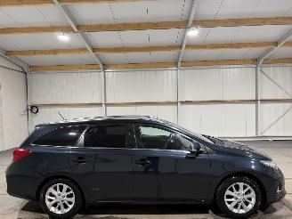 Schadeauto Toyota Auris Touring Sports 1.6 97kW Clima Aspiration Camera 2014/9