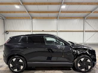 krockskadad bil auto Volvo EX30 Extended Range Plus 69kWh Single Motor 200kW 2024/2