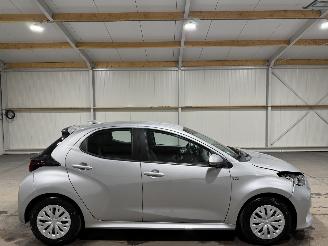 Schadeauto Toyota Yaris 1.5Hybrid 67kW Automaat Active 2022/5