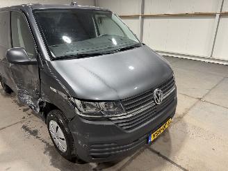 Volkswagen Transporter 2.0TDI 66kW L1H1 picture 19