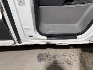 Volkswagen Crafter 2.0TDI 103kW L3H3 FRISO Highline  35 picture 21