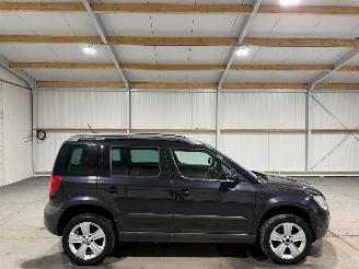 Schadeauto Skoda Yeti 1.2TSI 77kW Automaat Clima 2012/4