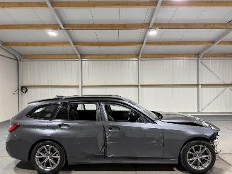 Schadeauto BMW 3-serie 318i 115kW Automaat Executive Edition 2020/10