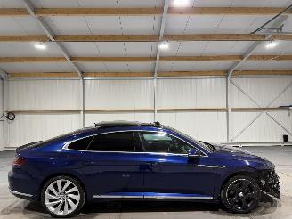 Schadeauto Volkswagen Arteon 2.0TSI 140kW Automaat Pano Business R 2018/8