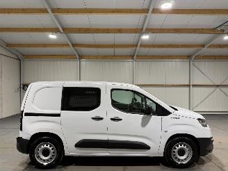 Schade bestelwagen Toyota Proace City Electric 50kWh 100kW Automaat Camera 2024/7
