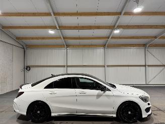 damaged passenger cars Mercedes Cla-klasse 200 115kW Automaat Airco Camera 2014/9