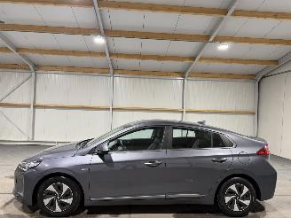 Hyundai Ioniq 1.6GDi 77kW Automaat Premium picture 8