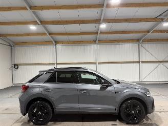Coche accidentado Volkswagen T-Roc 1.5TSI 110kW Automaat R-Line 2024/5