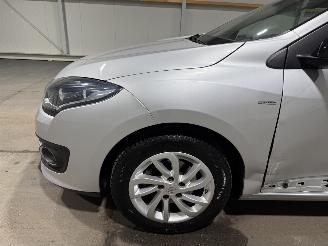 Renault Mégane 1.2TCe 85kW Limited  Panoramadak picture 15
