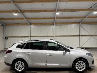 Schadeauto Renault Mégane 1.2TCe 85kW Limited  Panoramadak 2016/7