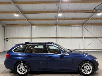 Voiture accidenté BMW 3-serie 320i 135kW Automaat Luxury Edition Panoramadak 2019/3