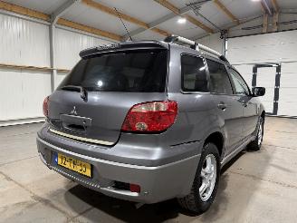 Mitsubishi Outlander 2.0 100kW Airco Invite+ picture 19