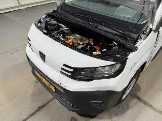 Peugeot Partner 50kWh L1 100kW Automaat picture 27